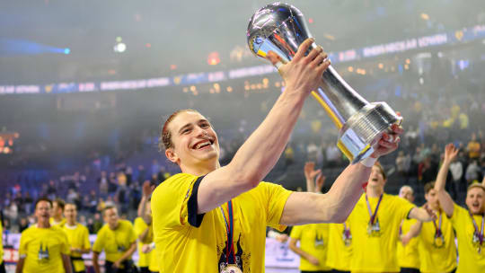 Er will den DHB-Pokal in der Saison 2023/24 am liebsten verteidigen: Juri Knorr.