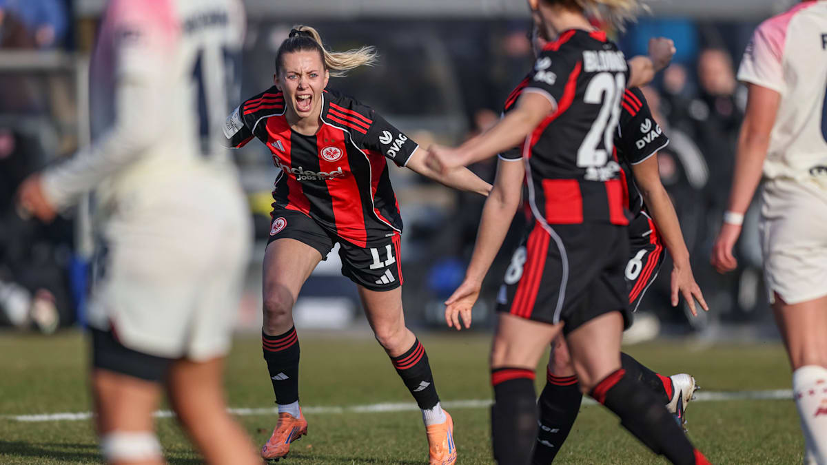 B-se-Knieverletzung-und-bitteres-Gegentor-Doppelter-R-ckschlag-f-r-Bayer