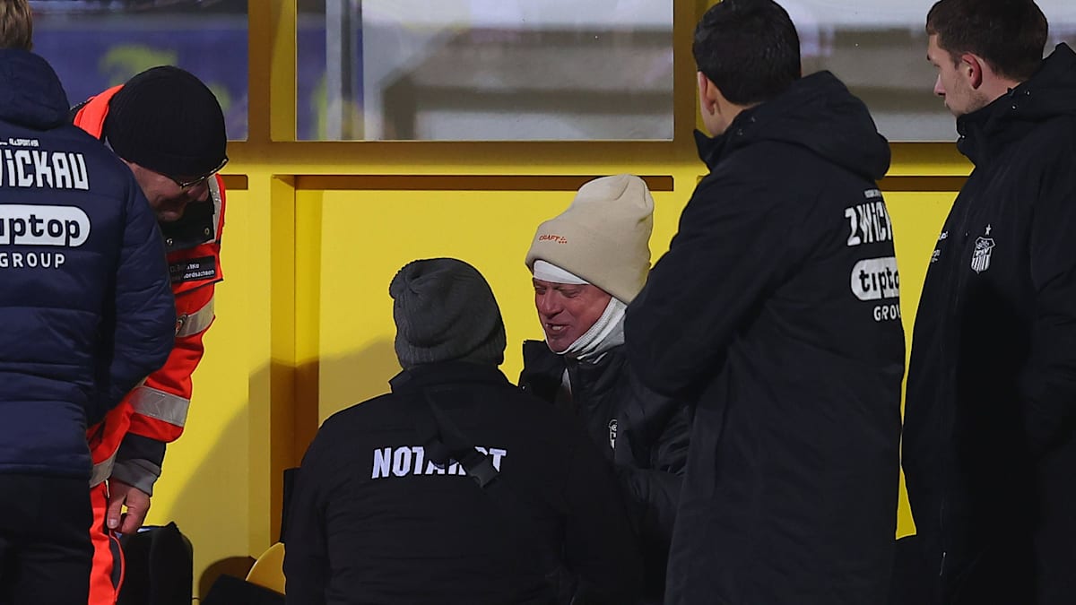 Becherwurf-auf-Zwickaus-Busfahrer-Lok-Leipzig-kann-Geldstrafe-signifikant-dr-cken