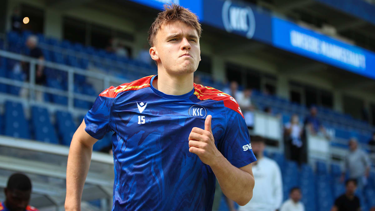 Option to buy exercised: Scholl stays at KSC