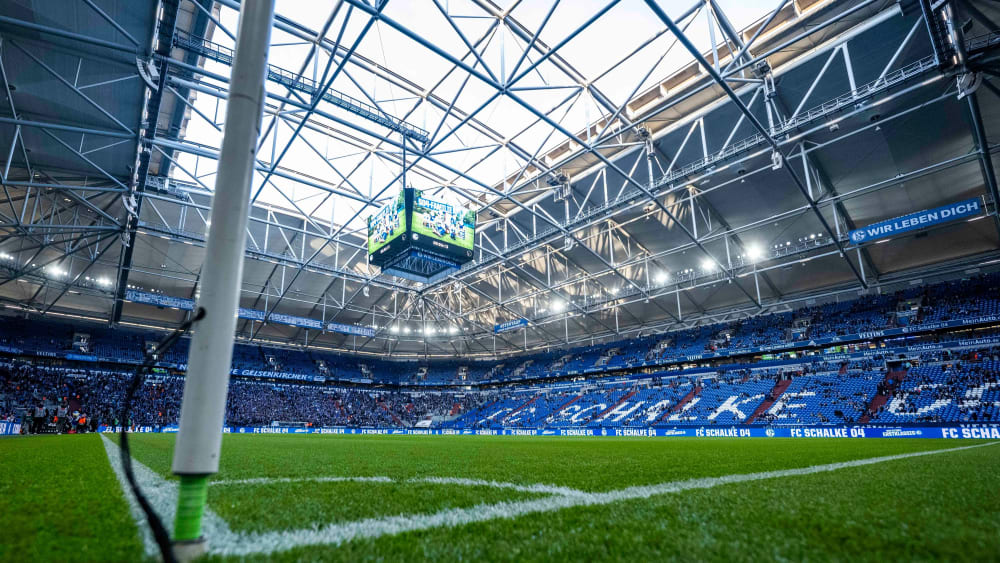 Wird künftig auch Austragungsort eines Football-Spiels: Die Veltins-Arena auf Schalke.