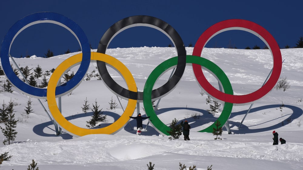 Jeweils sechs Jahre nach den Olympischen Sommerspielen sollen die Winterspiele in Frankreich und den USA stattfinden.