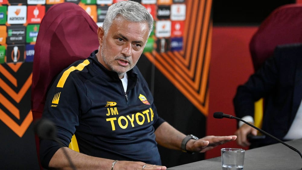 Stichelei gegen Tottenham: José Mourinho am Donnerstag auf einer Pressekonferenz.