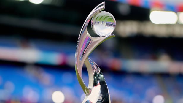 Der EM-Pokal