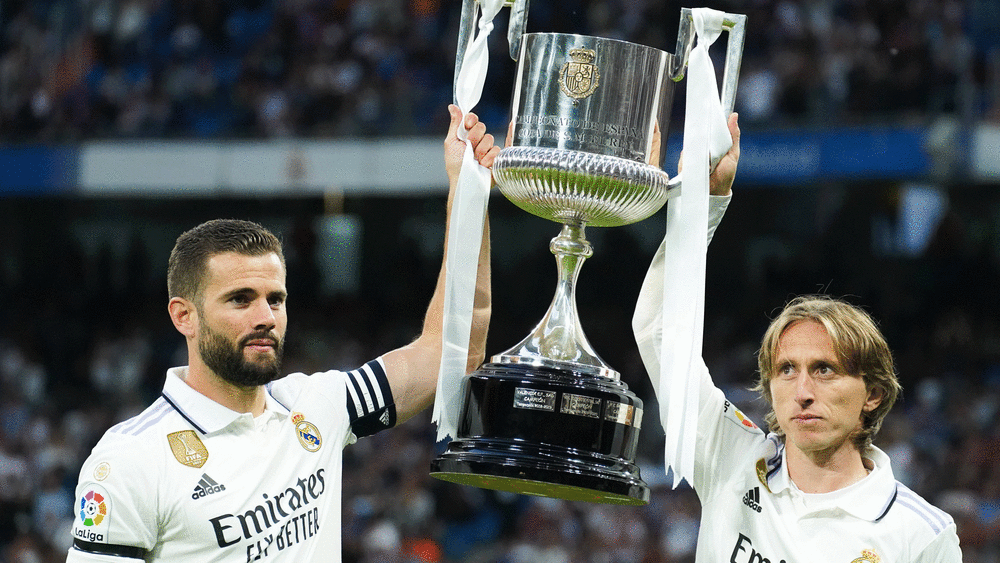 Den Pokal präsentiert: Real Madrid ist Titelverteidiger in der Copa del Rey.