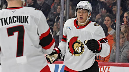 Tim Stützle erzielte das entscheidende Tor beim 2:1-Sieg der Senators.