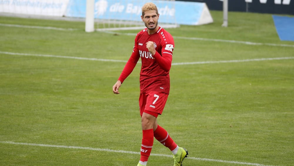 Der Mann des Tages beim W&#252;rzburger Sieg &#252;ber 1860 M&#252;nchen: Fabio Kaufmann.