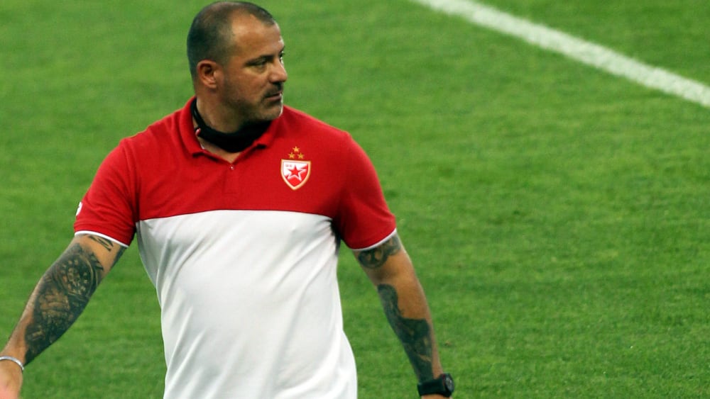 Er wird personell umstellen m&#252;ssen: Roter Stern Belgrads Trainer Dejan Stankovic.