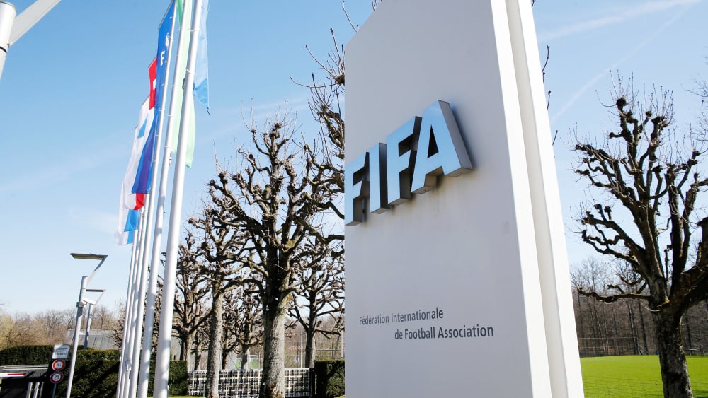 Die FIFA stellt ein drittes Transferfenster in Aussicht.
