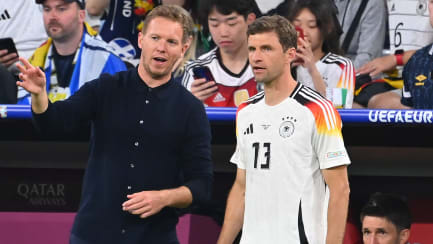 Erleichtert nach dem Traumstart: Bundestrainer Julian Nagelsmann und Thomas Müller.