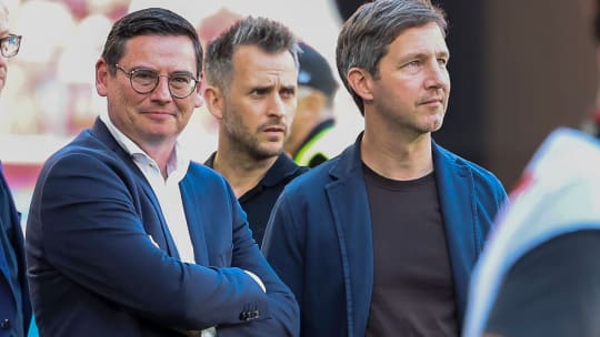 Die Freiburger Vorstände Oliver Leki (li., Finanzen) und Jochen Saier (Sport) dürfen sich über Rekorderlöse freuen.