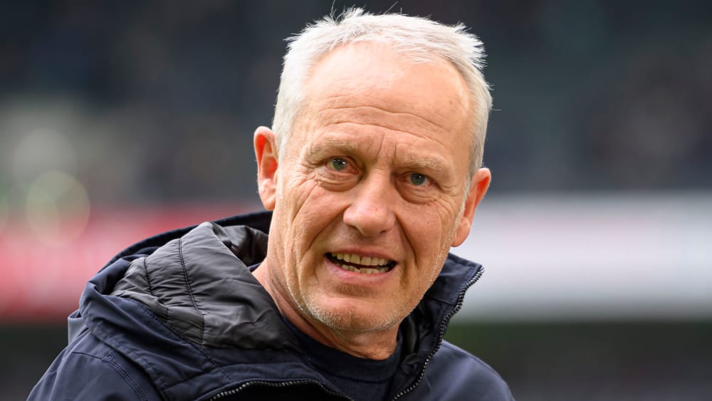 Christian Streich hat seinen Vertrag beim SC Freiburg verlängert.