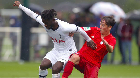 Umkämpft, aber dennoch deutlich: Der FC Bayern gewinnt bei den Tottenham Hotspur mit 4:1.