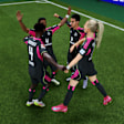 In den FC 26 Icon Swaps greift die FUT-Community sich unter die Arme.