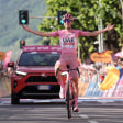 Zum sechsen Man bei diesem Giro Erster im Ziel: Tadej Pogacar.