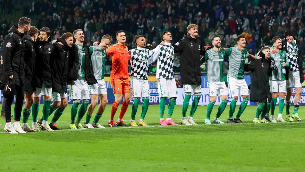 Beste Laune an der Weser: Werder Bremen ist seit sechs Pflichtspielen ungeschlagen.