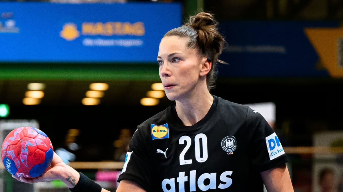 Emily-Vogel-statt-Emily-B-lk-Verwirrung-um-DHB-Star