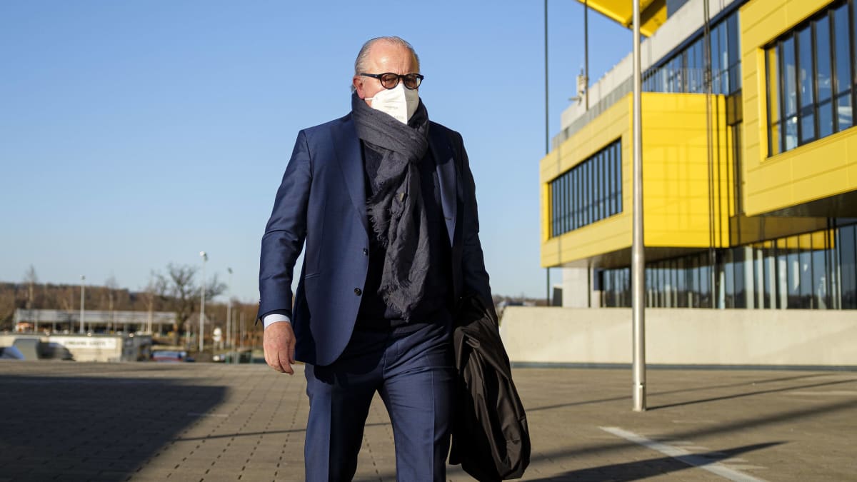 Brief an Kanzlerin Merkel Keller weist auf Bedeutung der Vereine hin