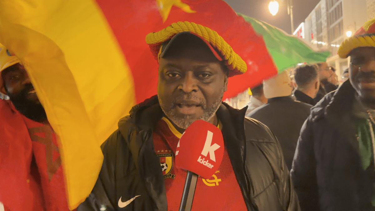 Fans-feiern-in-Rabat-Kamerun-ist-dabei-Geschichte-zu-schreiben-