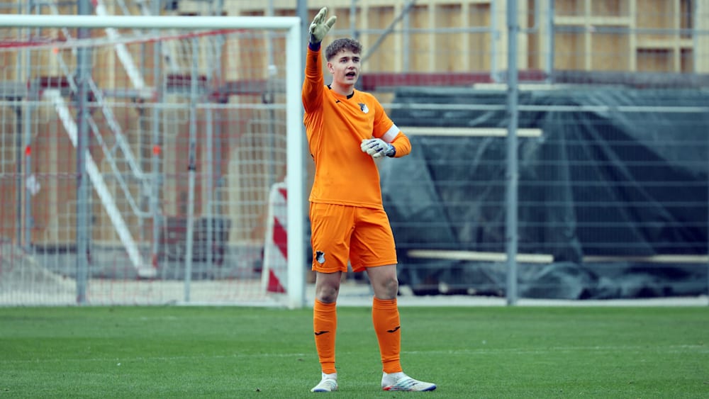 Neuer Keeper: KSC verpflichtet Gebert - kicker