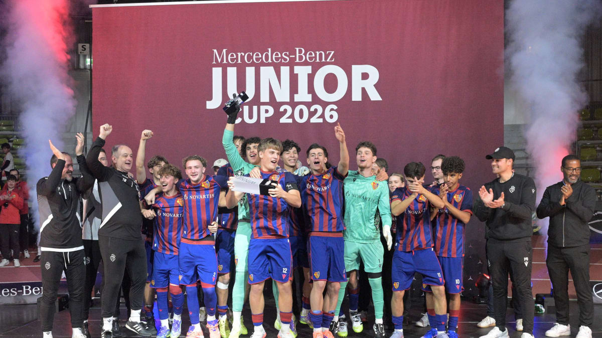 Basel-zaubert-im-Finale-gegen-VfB-auf-Die-Highlights-des-Mercedes-Benz-JuniorCup