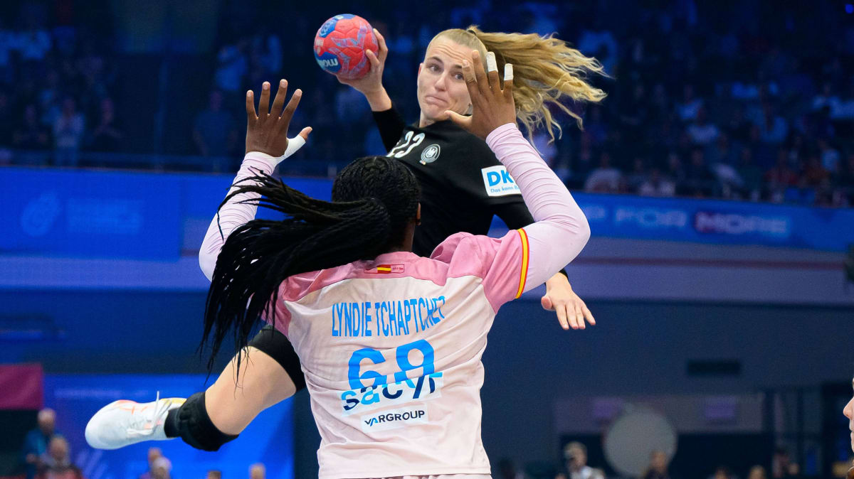 Rauschendes-Handball-Fest-Deutschland-schl-gt-auch-Spanien