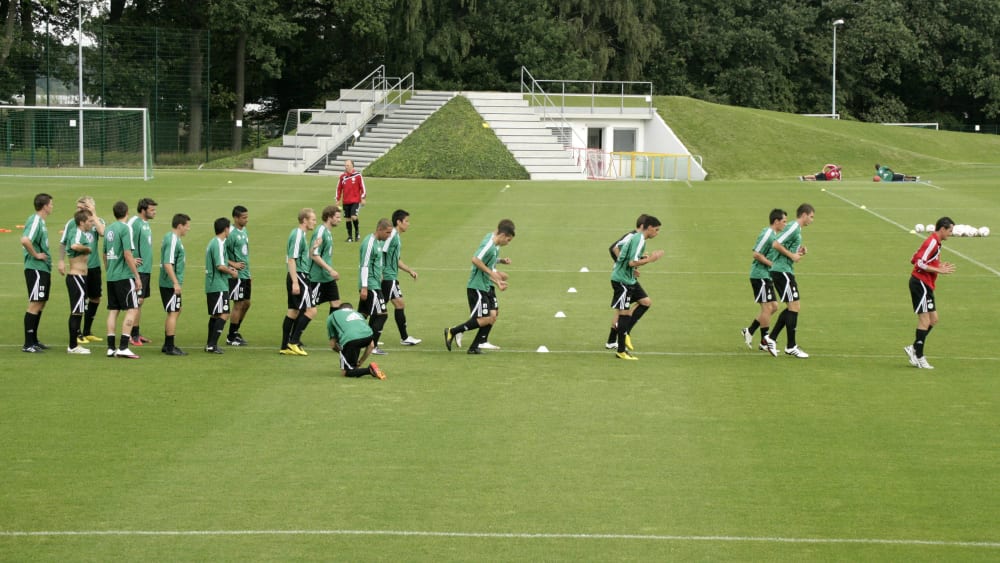 Der "Magath-H&#252;gel" auf dem Trainingsgel&#228;nde des VfL Wolfsburg - hier im Jahr 2010.