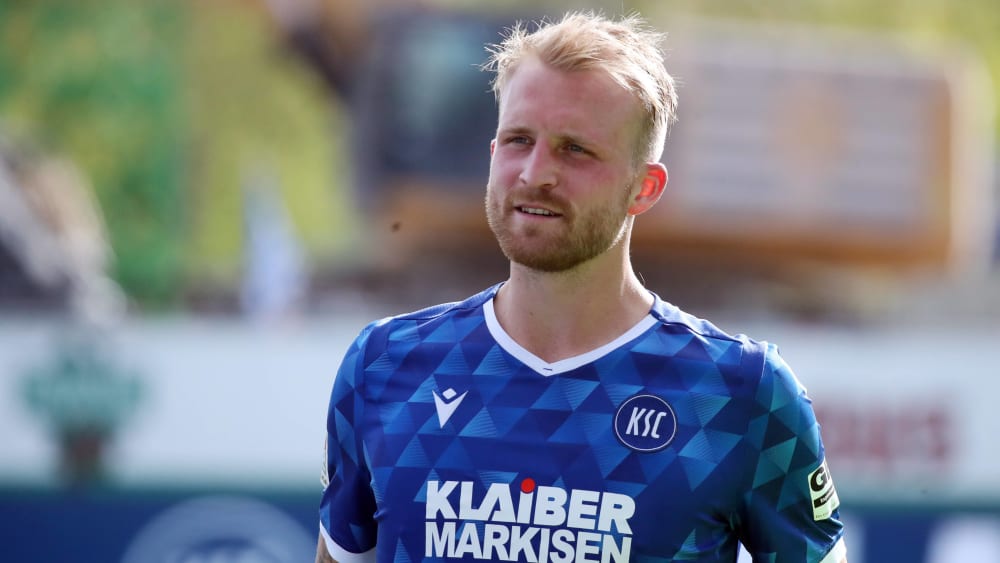Karlsruhes Angreifer Philipp Hofmann will nicht mehr zum HSV wechseln. 