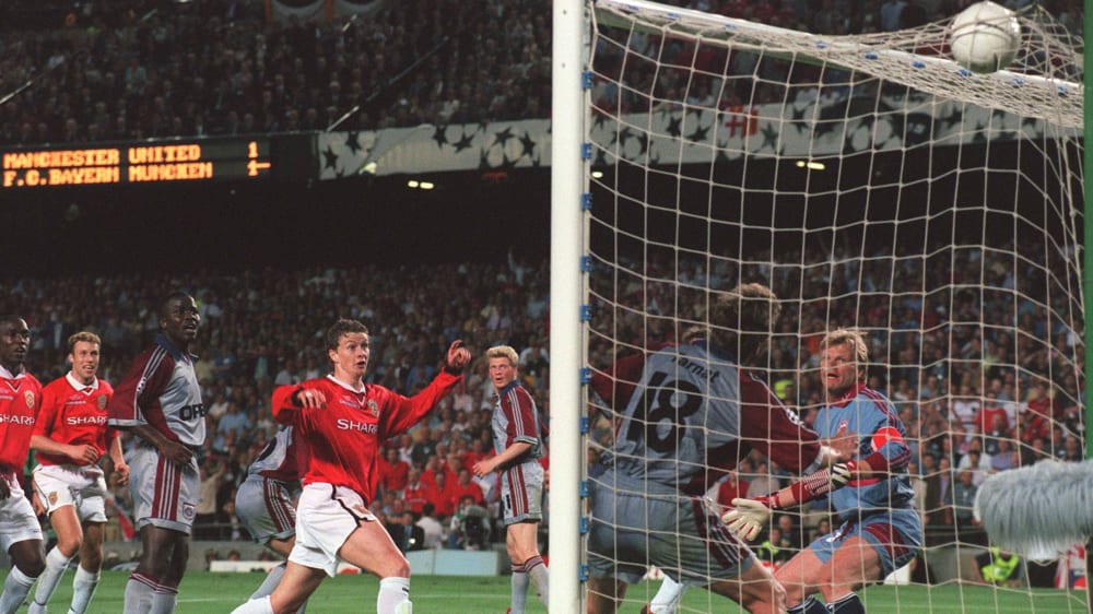 Ole Gunnar Solskjaer (li.) schoss Manchester United 1999 zum Champions-League-Triumph über den FC Bayern und Oliver Kahn (re.).