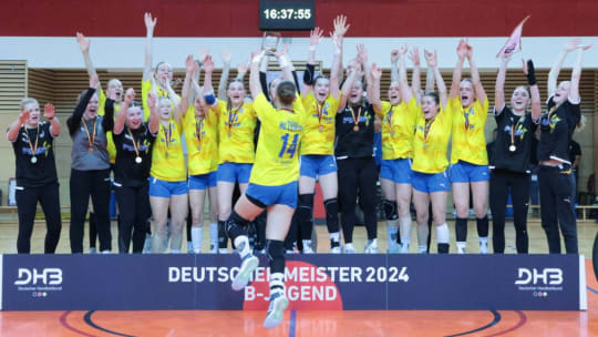Der HC Leipzig feierte die Meisterschaft bei der weiblichen B-Jugend.