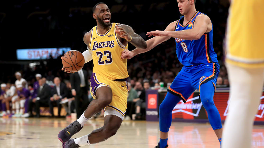 LeBron James: Dreh- und Angelpunkt der Los Angeles Lakers - und Triple-Double-Magier.   