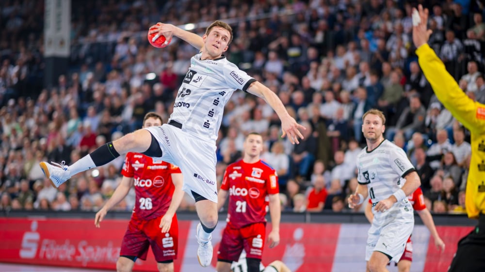 Mykola Bilyk und der THW Kiel setzten sich in der Handball Bundesliga gegen HBW Balingen-Weilstetten durch.
