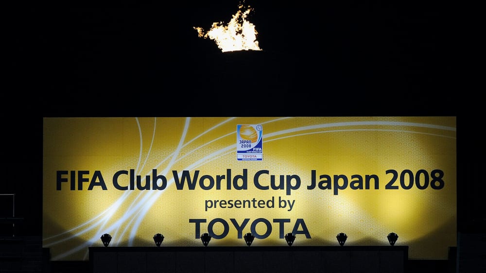 In Europa konnte man übrigens noch kein einziges Spiel der Klub-WM vor Ort anschauen. 2000 war Brasilien der Austragungsort, seither fanden die Turnier ausschließlich in Asien oder Marokko (Afrika) statt. Japan war bislang am häufigsten Gastgeber, insgesamt achtmal.