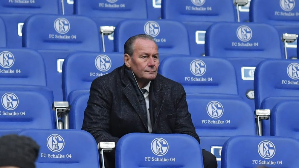Springt auf Schalke nochmal ein: Huub Stevens.
