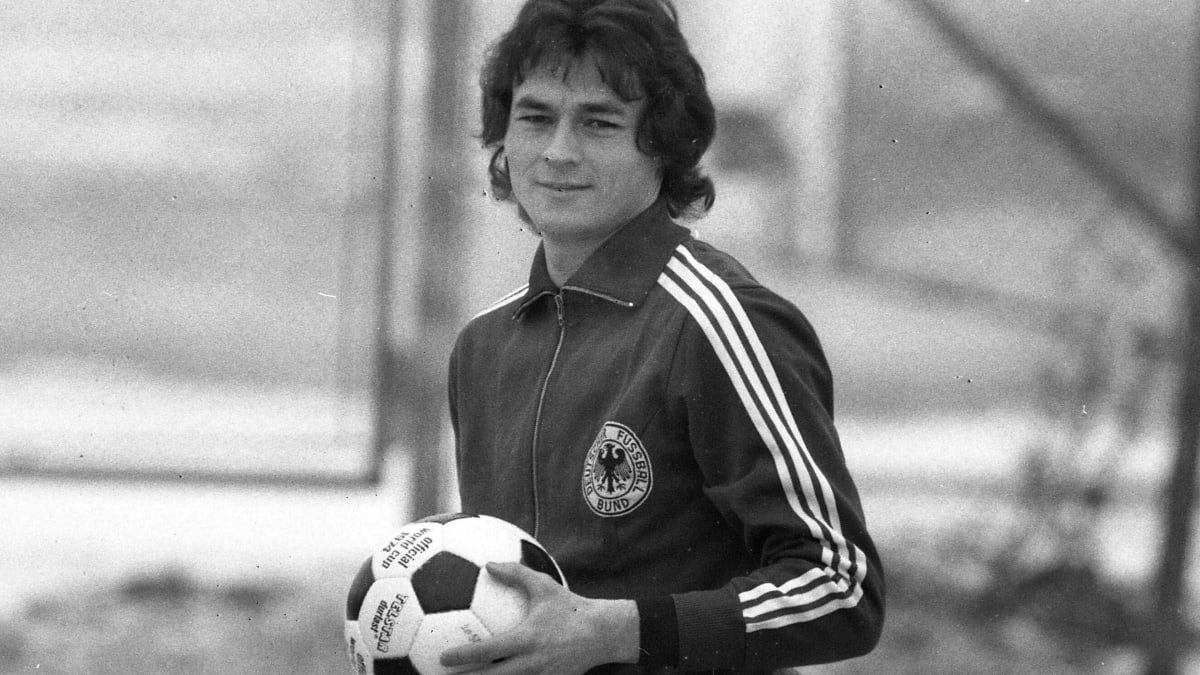 Bernd Martin Der DFBSpieler mit der kürzesten Einsatzzeit kicker