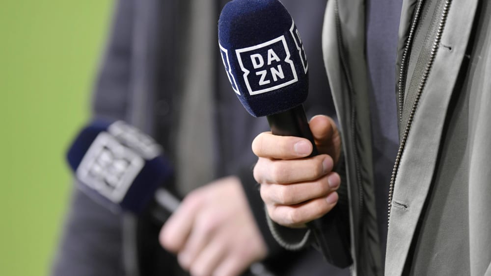 Der Streming-Anbieter DAZN hatte an diesem Bundesliga-Samstag mit technischen Problemen zu k&#228;mpfen.