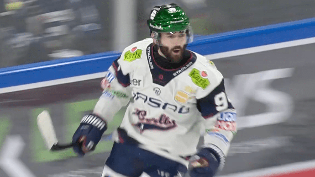 Dank-Kirks-Hattrick-Meister-Berlin-siegt-bei-Spitzenreiter-Straubing