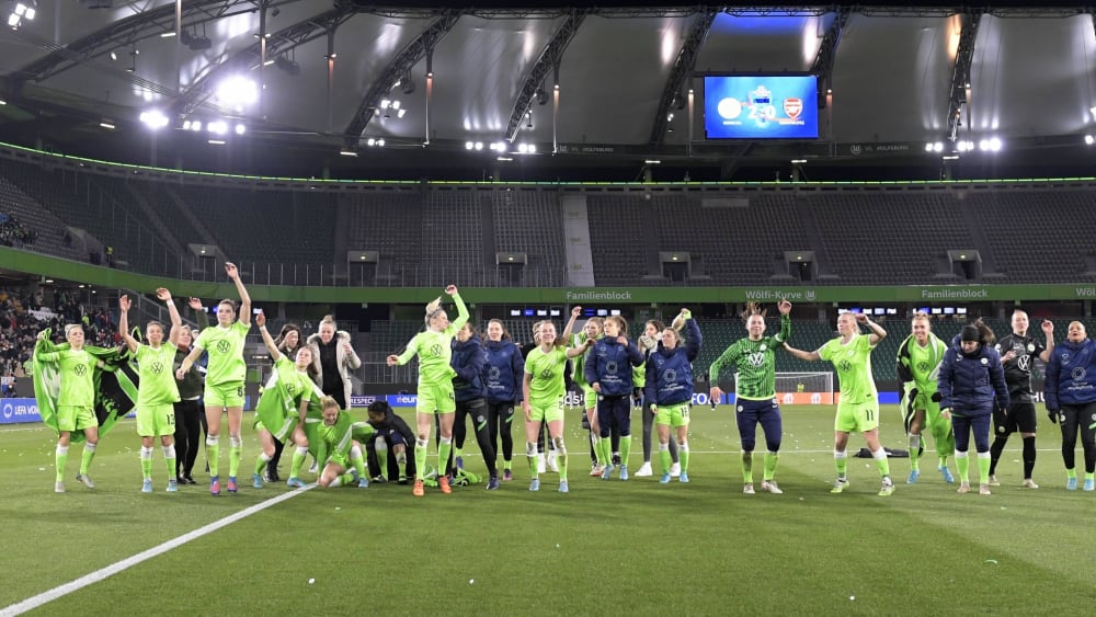Die Frauen des VfL Wolfsburg wollen vor vollem Haus in der Königsklasse feiern.