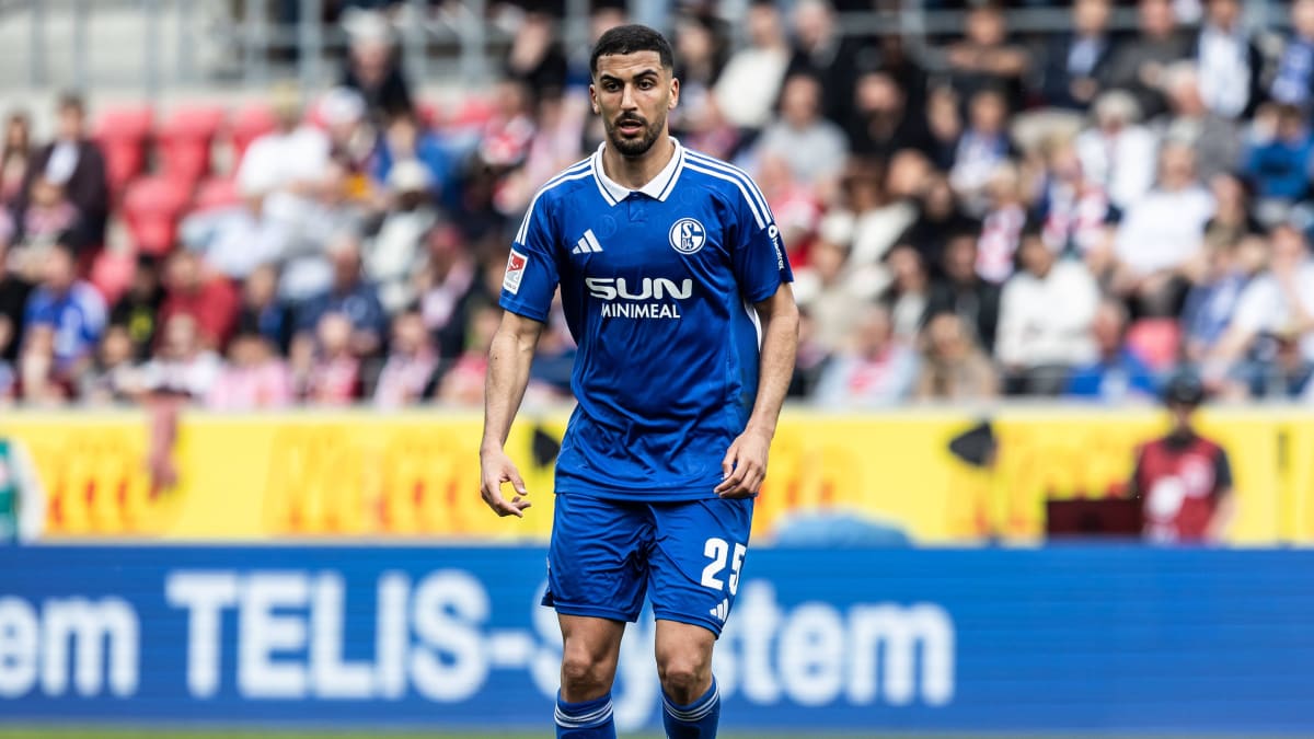 Schalke suspendiert Barkok nach Fan-Beleidigung: "Nicht zu akzeptieren"