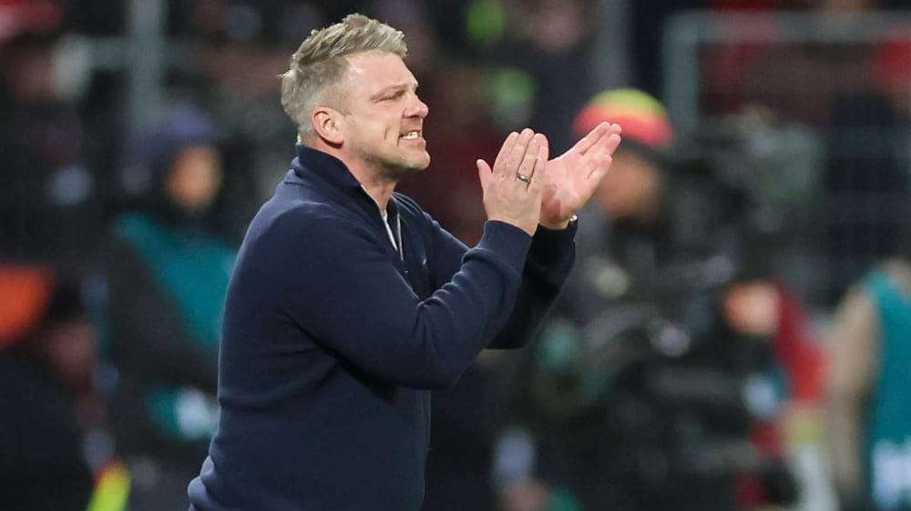 Paderborns Coach Lukas Kwasniok gibt der Jugend eine Chance.