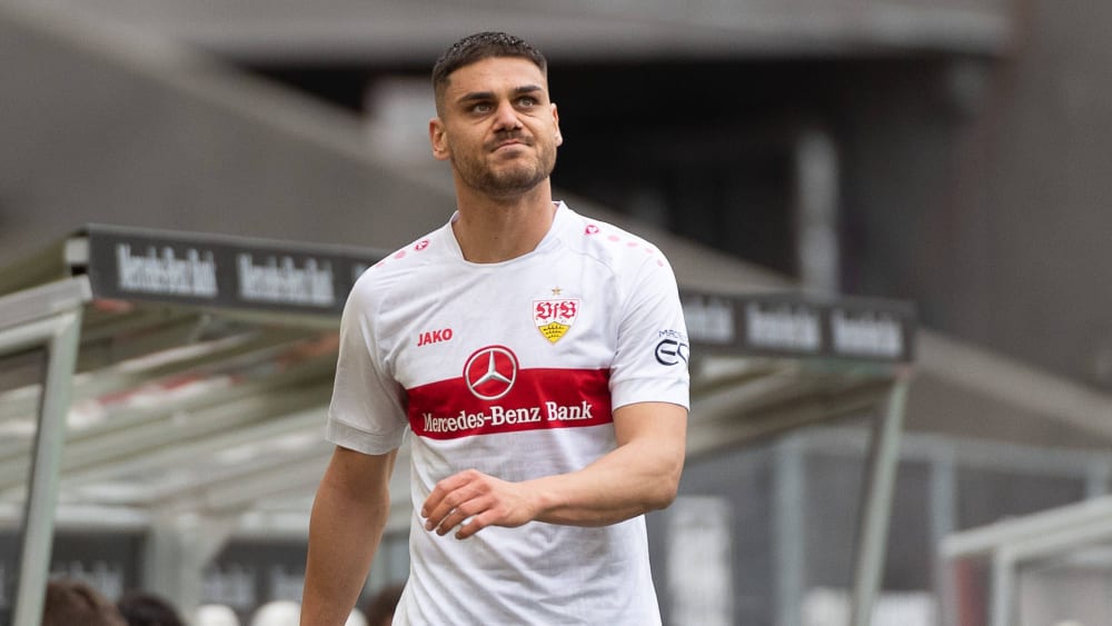 Konstantinos Mavropanos fehlt dem VfB gesperrt in Augsburg.