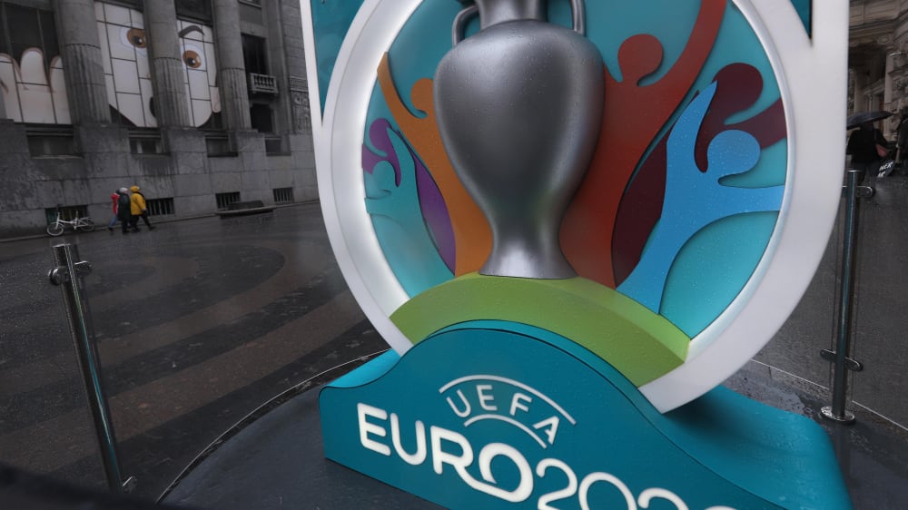 F&#252;r die Verschiebung der EURO 2020 auf 2021 fordert die UEFA 275 Millionen Pfund.