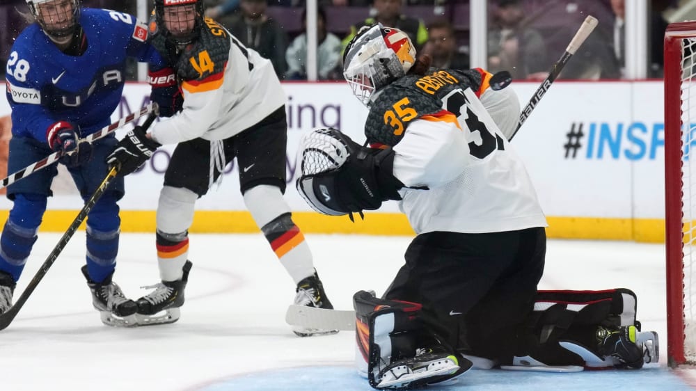 DEBFrauen fiebern DeutschlandCupPremiere entgegen kicker