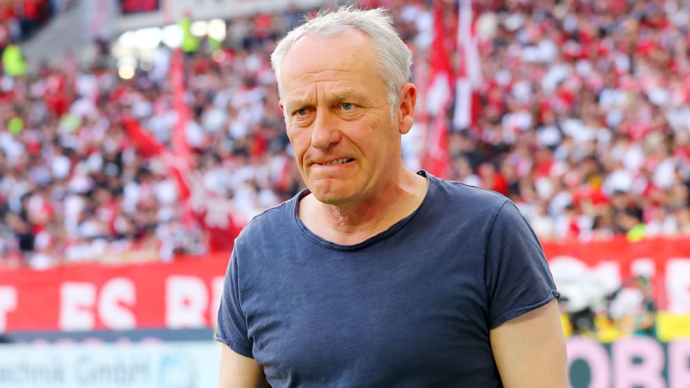 Freiburgs Trainer Christian Streich kritisiert sich und seine Profis.