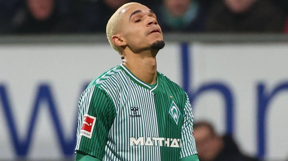Justin Njinmah wird Werder Bremen längere Zeit nicht zur Verfügung stehen.