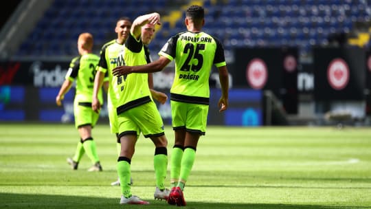 Werden den SC Paderborn verlassen: Mohamed Dräger (r.) und Laurent Jans (2.v.r.).