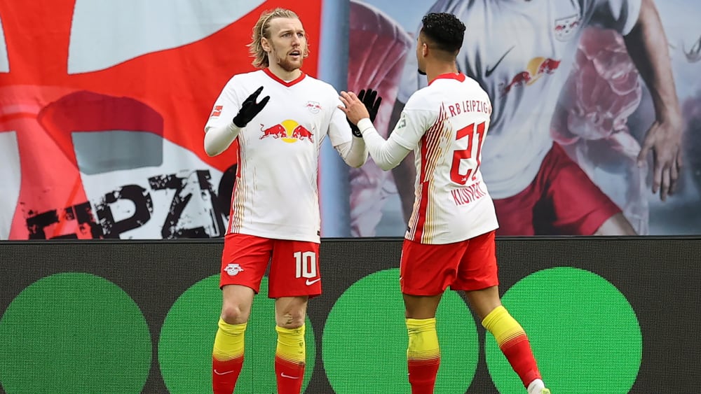 Schlag ein: Emil Forsberg und Justin Kluivert (r.) bejubeln das 1:0.