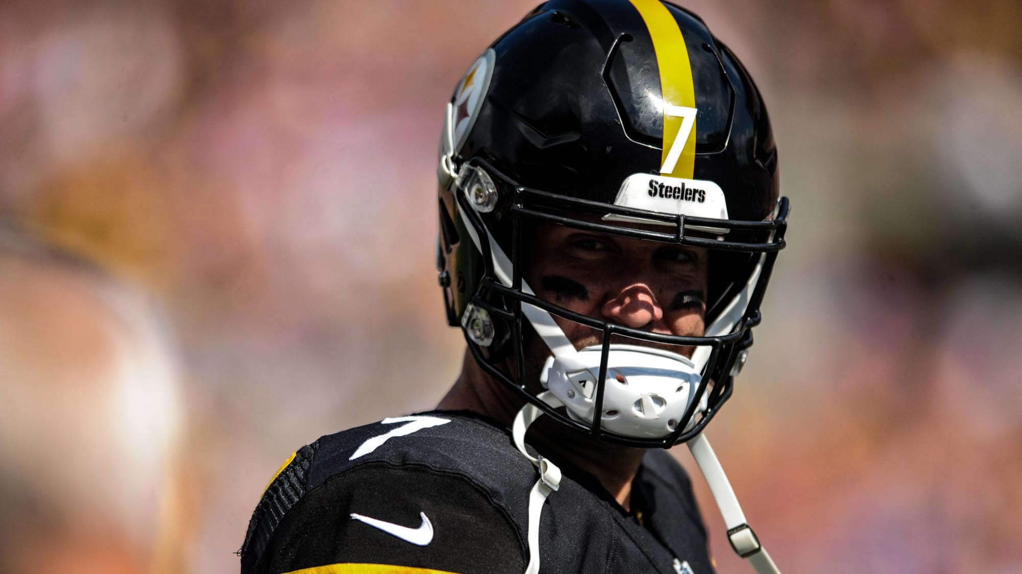 "Big Ben" Roethlisberger: Pittsburghs Bulliger Leader Für Ganze 18 ...