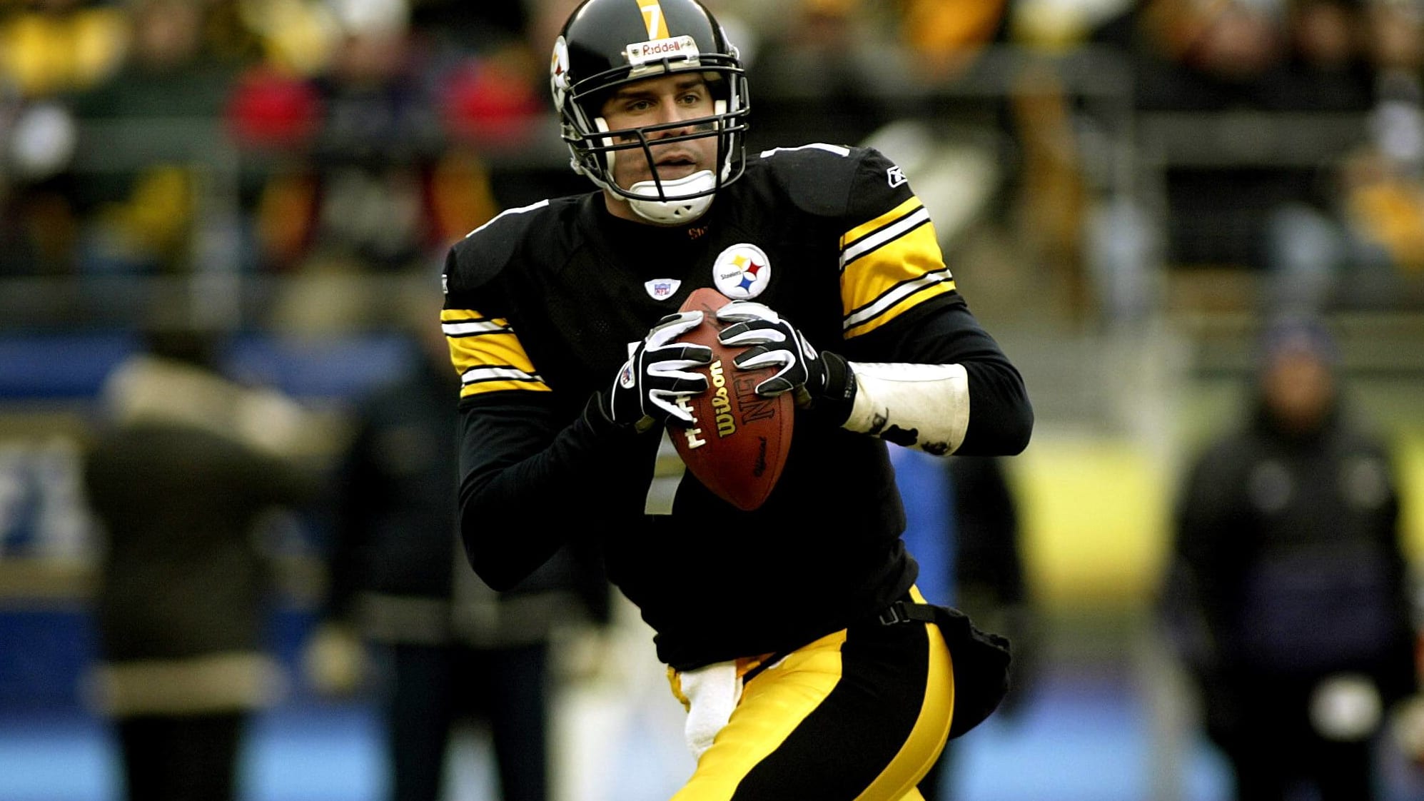 "Big Ben" Roethlisberger: Pittsburghs Bulliger Leader Für Ganze 18 ...