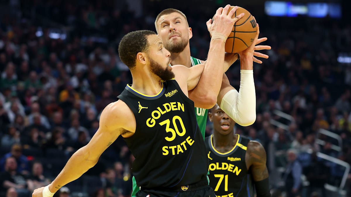 Curry-euphorisch-vor-Porzingis-Ankunft-Lerne-jetzt-lettisch-